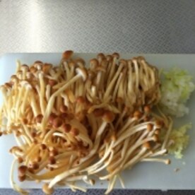 シャキシャキがおいしい かきのきだけの焼きそば レシピ 作り方 By ぽよっちぷーちゃん 楽天レシピ シャキシャキがおいしい かきのきだけの焼きそば レシピ 作り方 By ぽよっちぷーちゃん 楽天レシピ